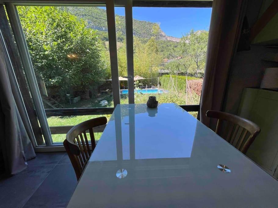 La Tiny House De Chaparon Apartment Lathuile ภายนอก รูปภาพ